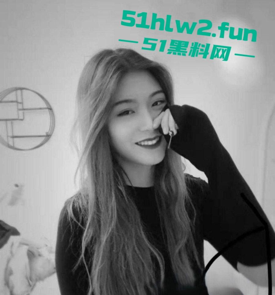 劳斯莱斯车主群现卖妻绿魔，美艳娇妻被群友轮番爆操，男主丝毫不怒，反获万人点赞，成大事者不拘小节牛啊！-3