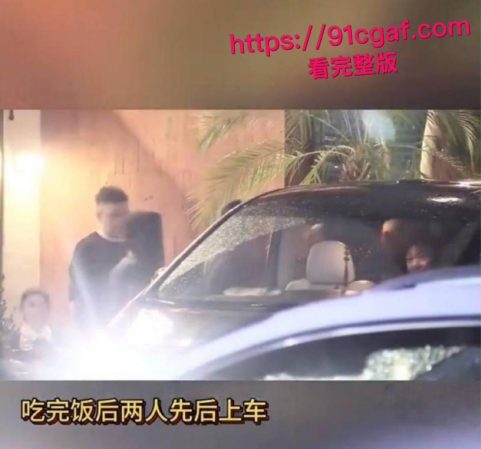 内娱天后歌手那英老公孟出轨曝光登顶热搜 会所内与年轻美女亲密缠绵 当晚豪掷千金包下会所VIP房上演活春宫!-11