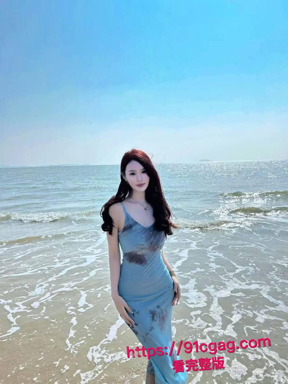 西南交通大学00年王云菲出轨丑闻：背着男友与金主激情缠绵，女上骑乘卖力伺候，逼毛浓密堪称淫娃名器！-7