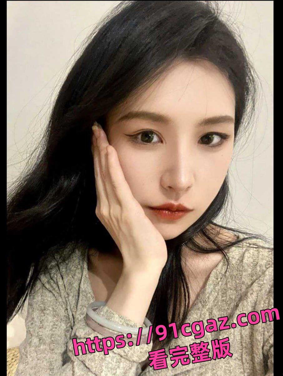 东营利华益集团高层领导与交警队女子安文娟玩换妻游戏 群交多达两百人感染艾滋病！-9