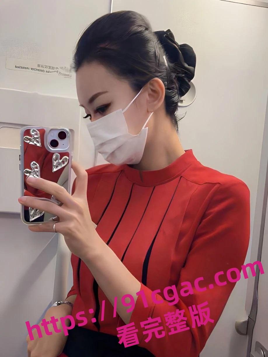 四川航空姐周娅菲惊爆丑闻！刚下飞机直奔酒店与炮友狂欢-3