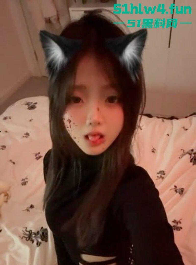 南京钟山技术学院【杨和馨】极品身材反差学生妹,到处约炮给男友带绿帽子聊天记录视频曝光。-11