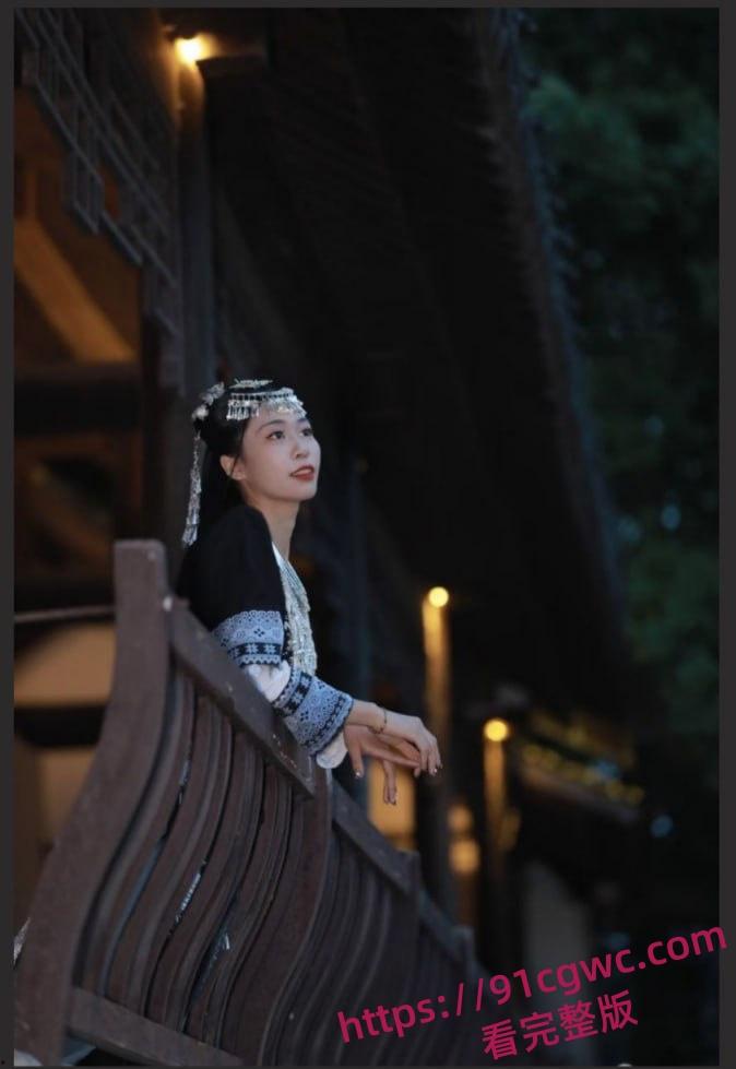 浙江杭州气质女大学生陈绍熙 遭前男友泄密不雅视频 颜值极高随着欲望也极强!-7