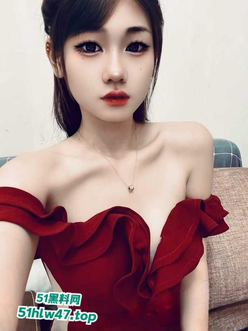 山东政法大学，大二的颜值女神【李莹】清纯如仙女一般惨遭被骗，以招聘模特名义骗出自慰视频并曝光！-10