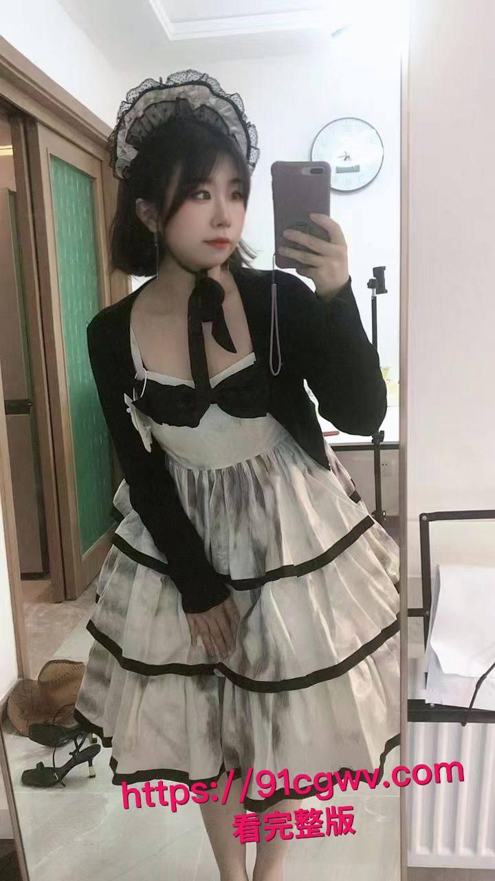 贵阳26岁C杯浪货李成乔自拍调教片外流！表面乖乖女床上爱绑绳子挨大鸡巴狂捅多毛骚逼淫叫不停-8