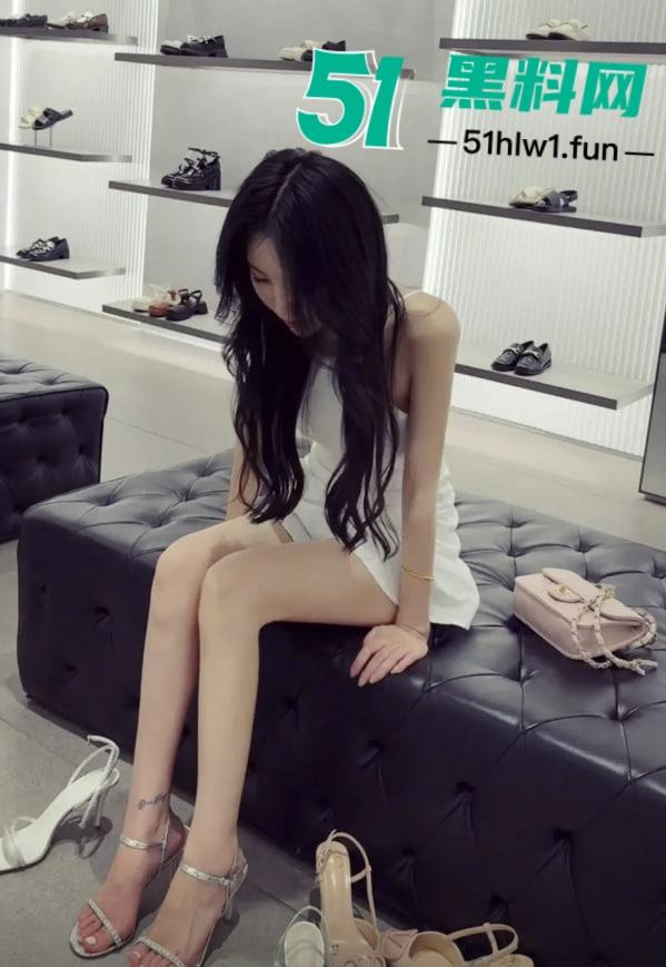 山东烂货【王艺珊】实锤，脚踏两船骗钱骗感情，挨肏完还跑回去订婚，这脸皮厚得堪比城墙！-1