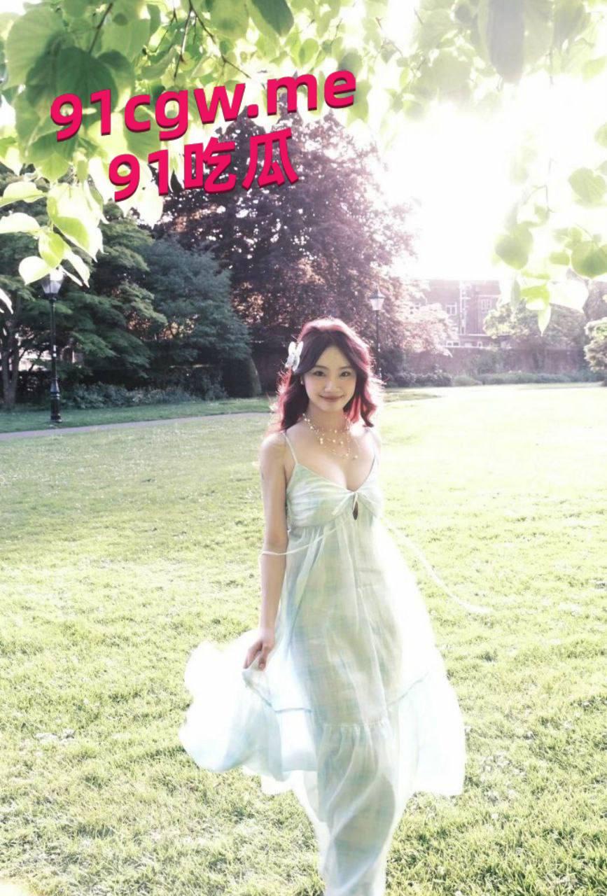 曝光浙江艺术职业学院21届高颜值女大学生曹颖被开宝马富二代轻松拿下-3