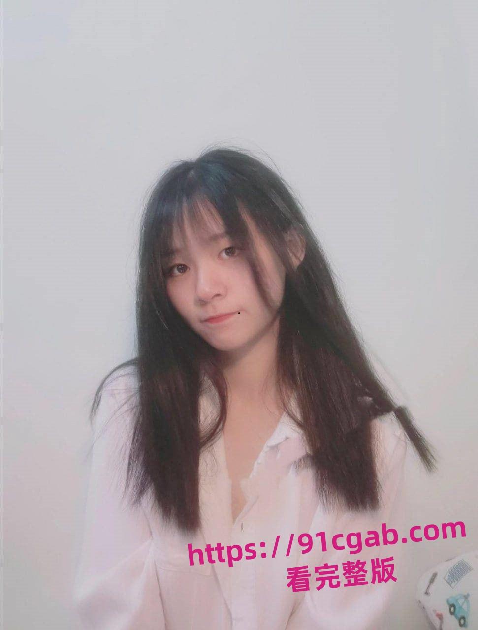 【独家】广东 深圳大学医学部 大一新生罗S娟 碰上渣男私密视图被流出-4