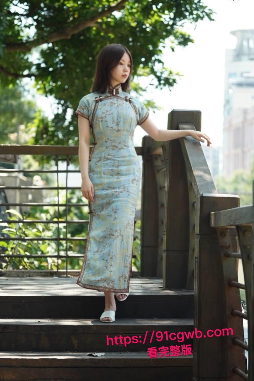 中国美术学院清纯学妹苏雨桐不雅视频流出:在男友调教下变身骚货,黑丝足交口爆后入狂干嫩穴高潮喷汁-16