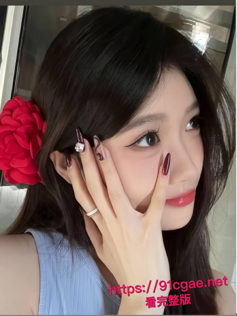 长沙航校清纯校花凌宁彻底社死:白天穿制服上课,晚上水晶棒猛抽粉穴直播打赏破十万,百万流水随便赚!-2