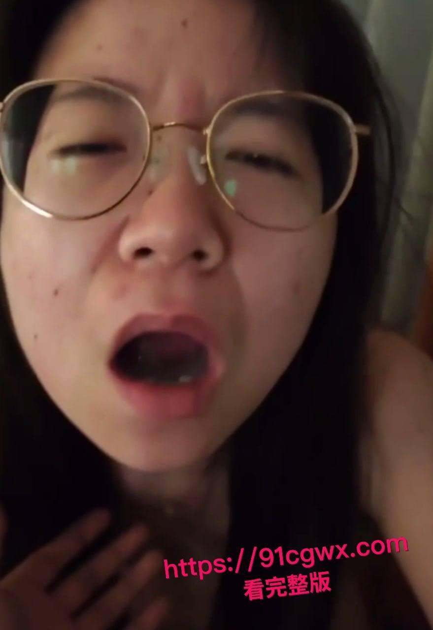 浙江嘉兴清纯人妻何晓韵野外口曝黑料全网疯传!小区楼下口老公大屌,忍不住了回家爆操骚母狗!-3