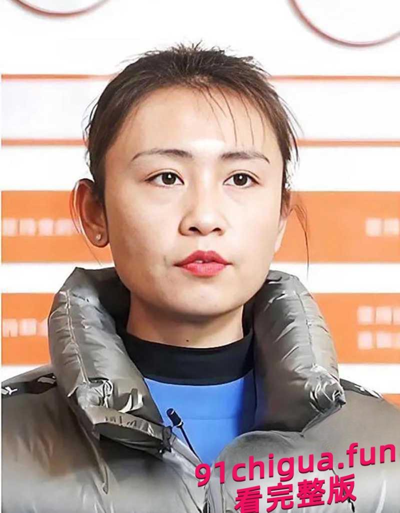 兰州市徐家湾社区书记杨瑷祯 多次出轨他人丈夫 床上全裸视频流出-1