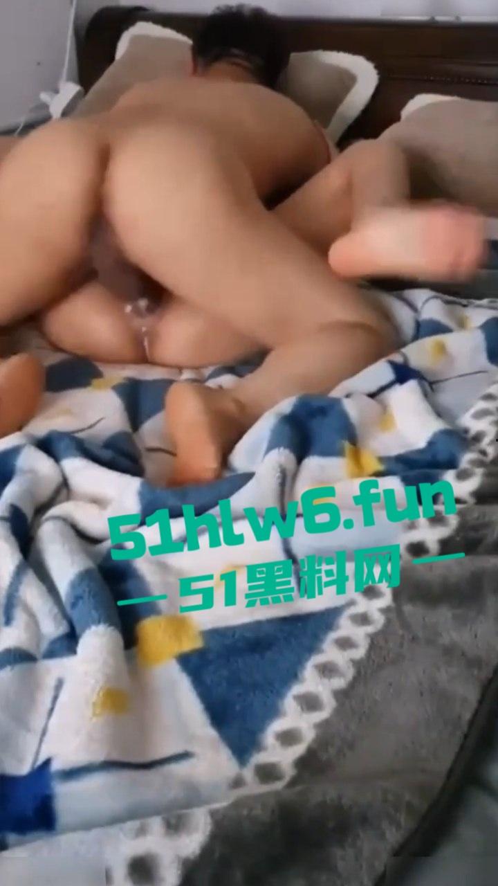 韩国约炮大神【韩国风流爸爸】老牛吃嫩草专业户，最新约炮极品身材大学生后入爆操淫叫不断。-2