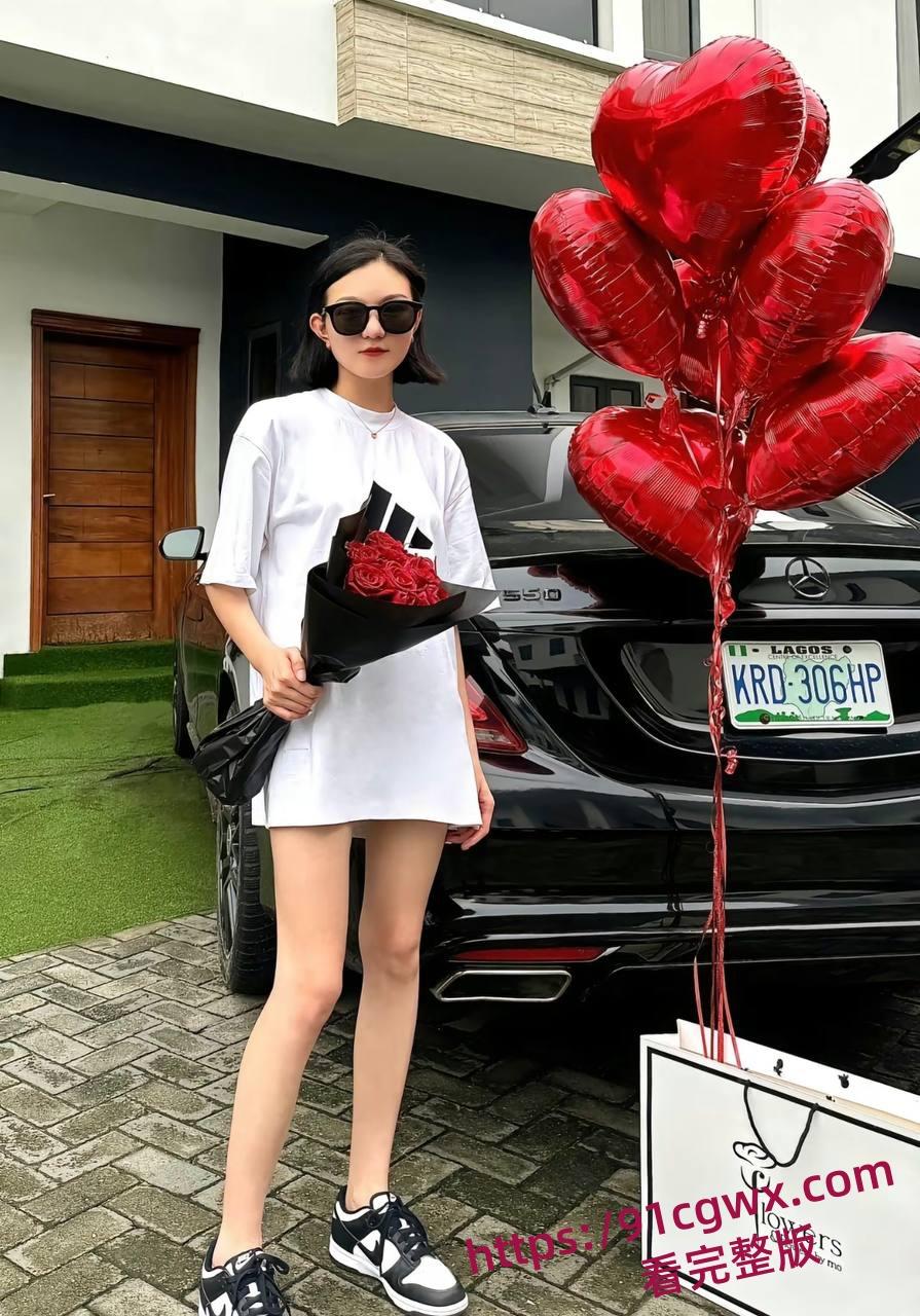 媚黑婊在抖音晒出与尼日利亚黑人哈尼的性福生活 24岁的愿望里有你 哪知评论区炸了！-3