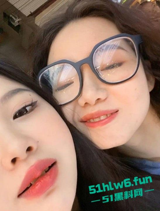 十万粉丝女拳拉拉【别素贞】真实身份被扒，为给老婆出气下场撕逼多段双逼互操做爱视频流出。-3