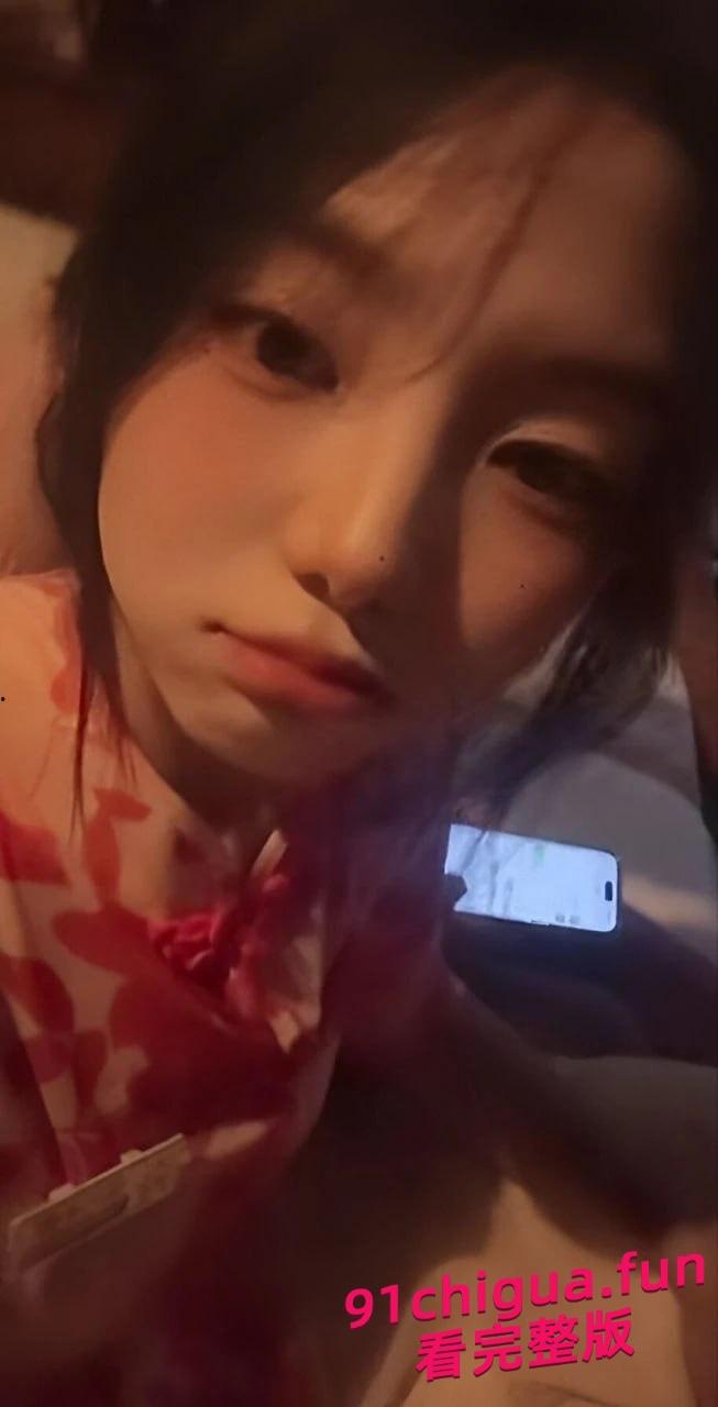 网红新娘足疗技师211 莉莉安 全网浴皇大帝的白月光被大神驱车千里重金拿下 #新娘 #技师 #骚逼-3