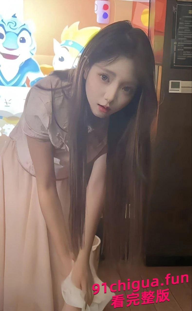 网红新娘足疗技师211 莉莉安 全网浴皇大帝的白月光被大神驱车千里重金拿下 #新娘 #技师 #骚逼-4