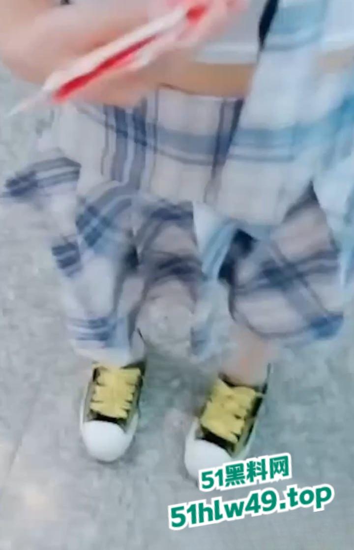 苏州科技大学【馨馨】04年极品女大学生，勤工俭学化身成金主母狗，聊天记录和做爱视频被曝光。-9