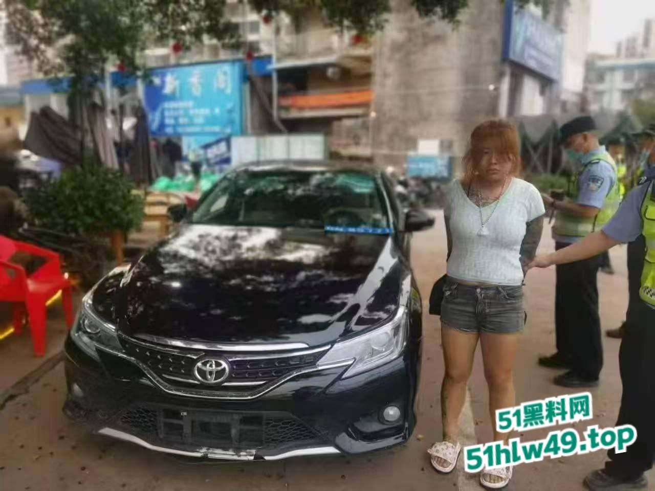 广东深圳精神小妹自驾无牌车辆小学门口，冲卡撞人后背厢藏刀带凶早想报复社会？-7