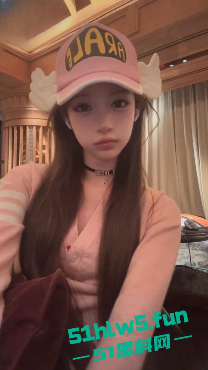 抖音百万网红【果子耶】 下海做外围当小三，不仅吸毒还满嘴谎话骗粉丝陪大哥，被原配起诉逃债到东南亚。-23