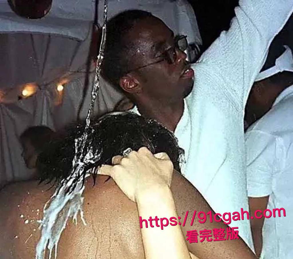 海外大瓜!吹牛老爹白色派对事件 川普群P视频流出轰动全网 多位大咖女星被爆操 比之前的萝莉岛事件更牛逼-8